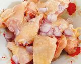 Hình bước làm 3 của món Nui tôm,gà nấm và rau củ