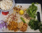 A picture of step 1 of Mumbai Street Style Bhel.