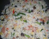 Foto langkah ke 3 dari resep Nasi goreng gila.