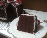 Foto langkah ke 16 dari resep Black Forest "Birthday Cake".
