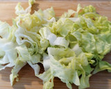 Foto del paso 4 de la receta: Ensalada marinera de pasta con mayonesa de hierbabuena