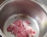 รูปขั้นตอนการทำที่ 3 ของ แกงลาวมะรุมใส่หมู สูตรแม่บ้านปุ๊