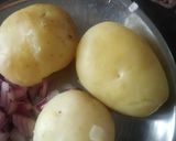 A picture of step 1 of Aloo paratha.