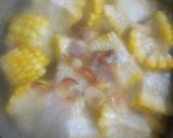 Foto langkah ke 2 dari resep Sayur Bening Bayam Jagung.