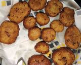 A picture of step 5 of Poha Aloo Cutlets and Balls.