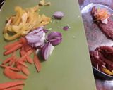 A picture of step 2 of Chicken veggie wrap.