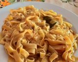 Foto del paso 3 de la receta: Guiso de fideos con carne picada y choclo🍜🥫🧂