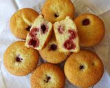 Φωτογραφία βήματος 8 της συνταγής Raspberry Muffins - Κεκάκια με Σμέουρα
