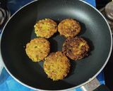A picture of step 5 of Leftover Rice Tikkis ❤️.