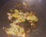 Foto langkah ke 5 dari resep 40. Nasi Goreng Hongkong.