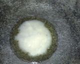 A picture of step 2 of Apple halwa.
