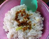 Foto langkah ke 1 dari resep Nasi Kuning Bumbu Instan.