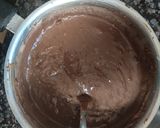 A picture of step 3 of Chocolate Shake with Ice Cream.