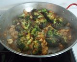 Foto del paso 7 de la receta Paella de brócoli y gamba pelada