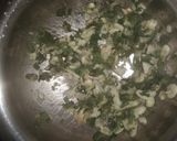 A picture of step 3 of Garlic chilli paratha.