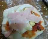 Foto del paso 2 de la receta: Bollitos de pizza rellenos 🍕(con levadura seca)