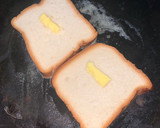 எக் (முட்டை) ரோஸ்ட் சாண்ட்விச் (Egg roast sandwich recipe in tamil) ரெசிபி ஸ்டேப் 4 புகைப்படம்