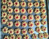 Foto langkah ke 4 dari resep Kue Semprit Jadul Ekonomis (Eggless).