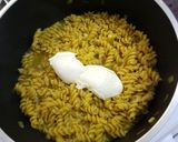 Foto del paso 4 de la receta: Pasta al curry ahumado (sin colar)