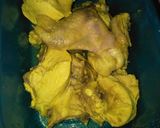 Foto langkah ke 1 dari resep Ayam goreng cabe hijau.