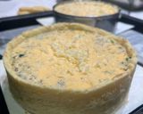 Foto langkah ke 5 dari resep Quiche buttermilk cheddar.