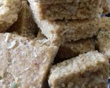 तिल मूंगफली की बर्फी (til mungfali ki barfi recipe in Hindi) रेसिपी चरण 4 फोटो