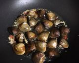 白酒蛤蜊蒜香義大利麵的食譜步驟2照片