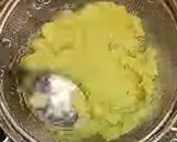 A picture of step 3 of Amla juice.
