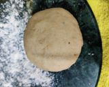 A picture of step 2 of Aloo Paratha.