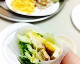 A picture of step 6 of Phở cuốn.