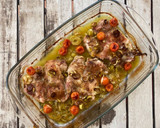 Foto del paso 4 de la receta: Pollo al horno en salsa de vino y puerros
