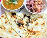 A picture of step 5 of Punjabi dal makhani.