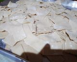 Foto langkah ke 4 dari resep Keripik pangsit 2 bahan.