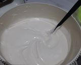 Foto langkah ke 2 dari resep Bolu kukus mawar.