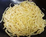 Hình bước làm 2 của món Pasta Pesto - Mỳ Ý sốt Pesto
