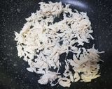 รูปขั้นตอนการทำที่ 1 ของ สันในไก่คั่วกระเทียม