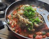 A picture of step 5 of Khandeshi spicy green brinjal Bharta.