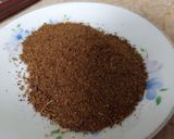 A picture of step 10 of Kaire hari mirch or lahsan ka Achar.