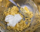 Une image de l'étape 1 de Salade de chou-fleur /œufs/maïs.