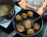 Foto del paso 7 de la receta: Buñuelos rellenos de crema pastelera