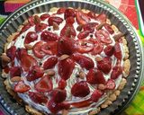 Foto del paso 9 de la receta: Tarta de frutillas, con almíbar de naranja, frutillas y almendra