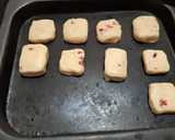 કાજુ ચેરી કુકીઝ (Cashew cherry cookies in gujrati) રેસીપી સ્ટેપ3ફોટો