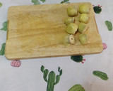 Foto del paso 2 de la receta: Alcachofas con Pavo, Ajo y Pimentón