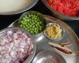गाजर मटर की तीखी पुलाव (Gajar matar ki tikhi pulao recipe in Hindi) रेसिपी चरण 1 फोटो
