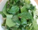 Foto del paso 2 de la receta: Papas y acelgas salteadas con salsa alioli