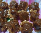 Foto del paso 2 de la receta: Nueces con dulce de leche y chocolate