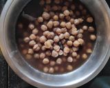 A picture of step 6 of Masala Puri cucumber raita and chole.