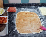 Foto del paso 2 de la receta: Pizzas arrolladas