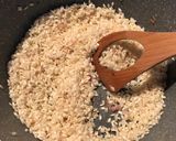 Foto del passaggio 2 della ricetta Risotto burrata e zafferano