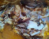 Foto langkah ke 3 dari resep Kepala ikan masak santan pedas.